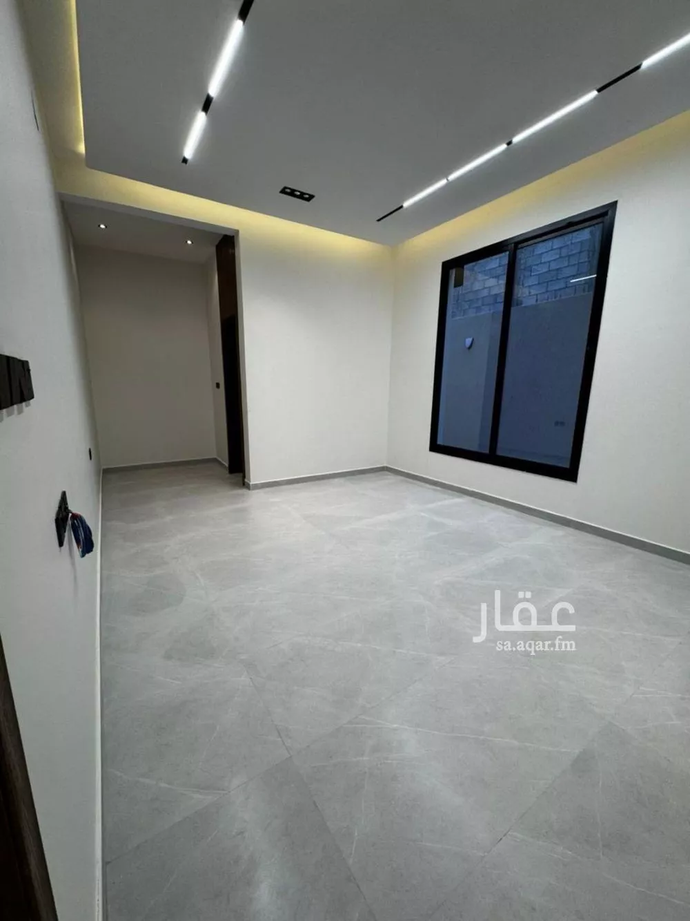 6 bedroom floor in Ash Sharq 5