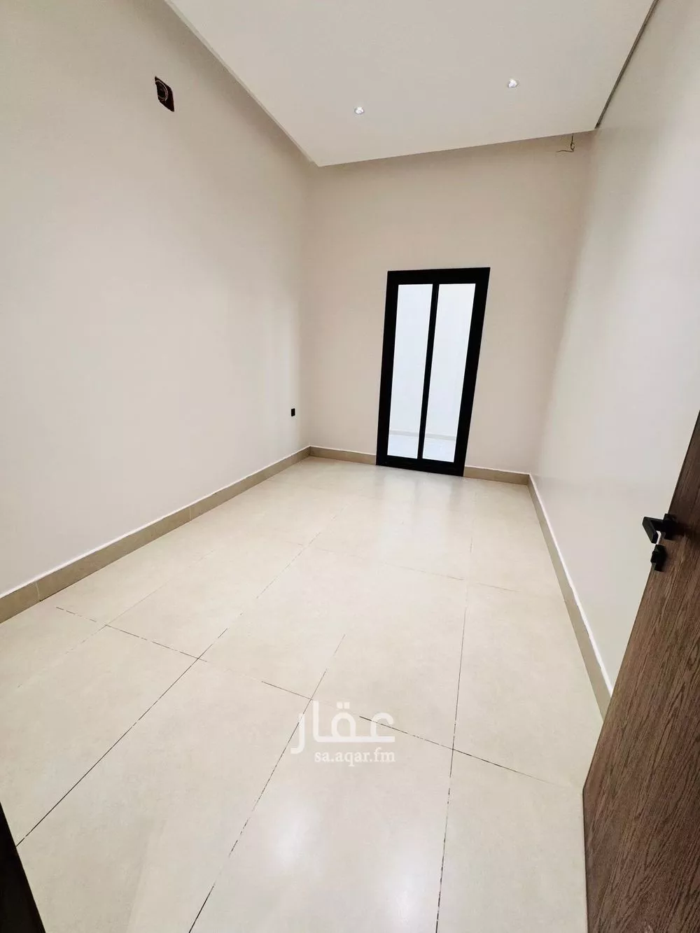 4 bedroom floor in Al Rimal 14