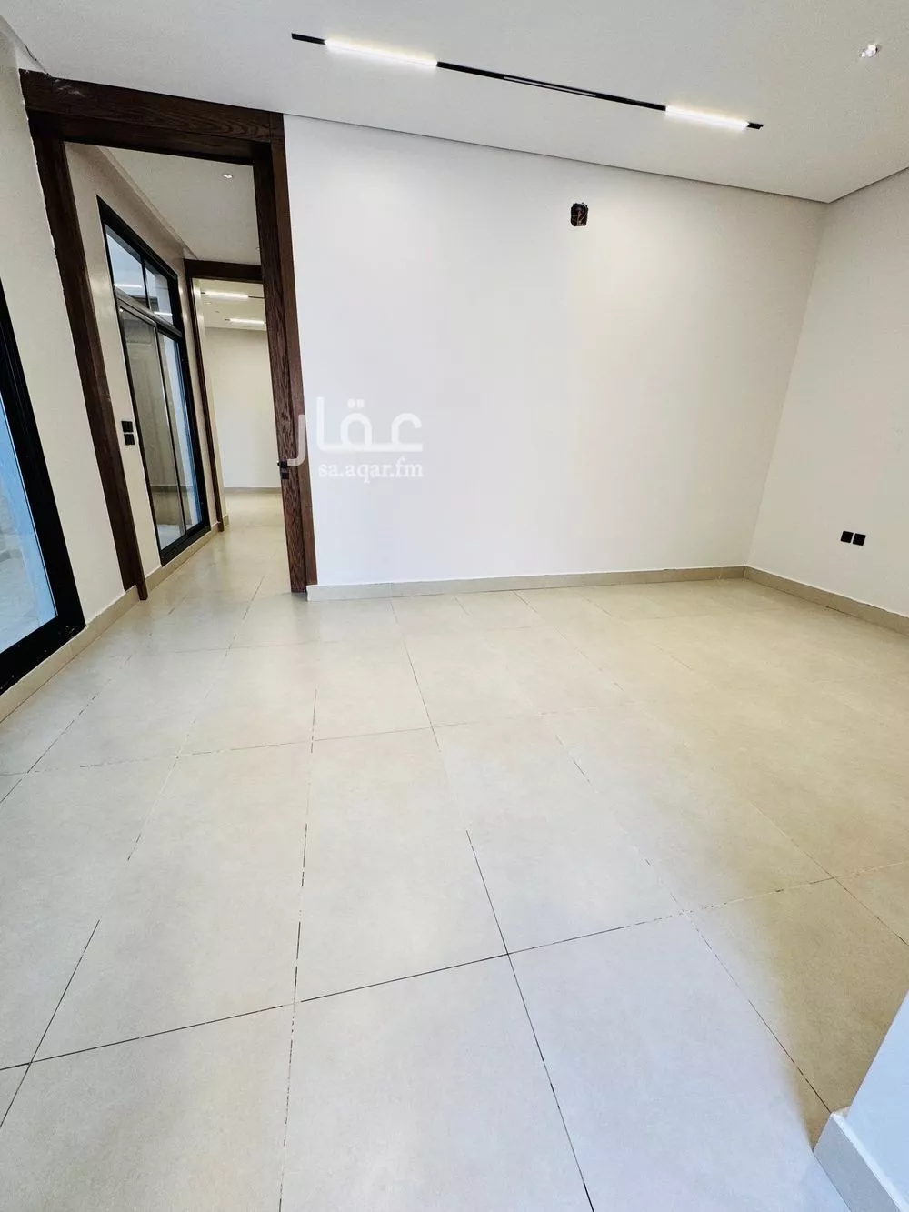 4 bedroom floor in Al Rimal 8