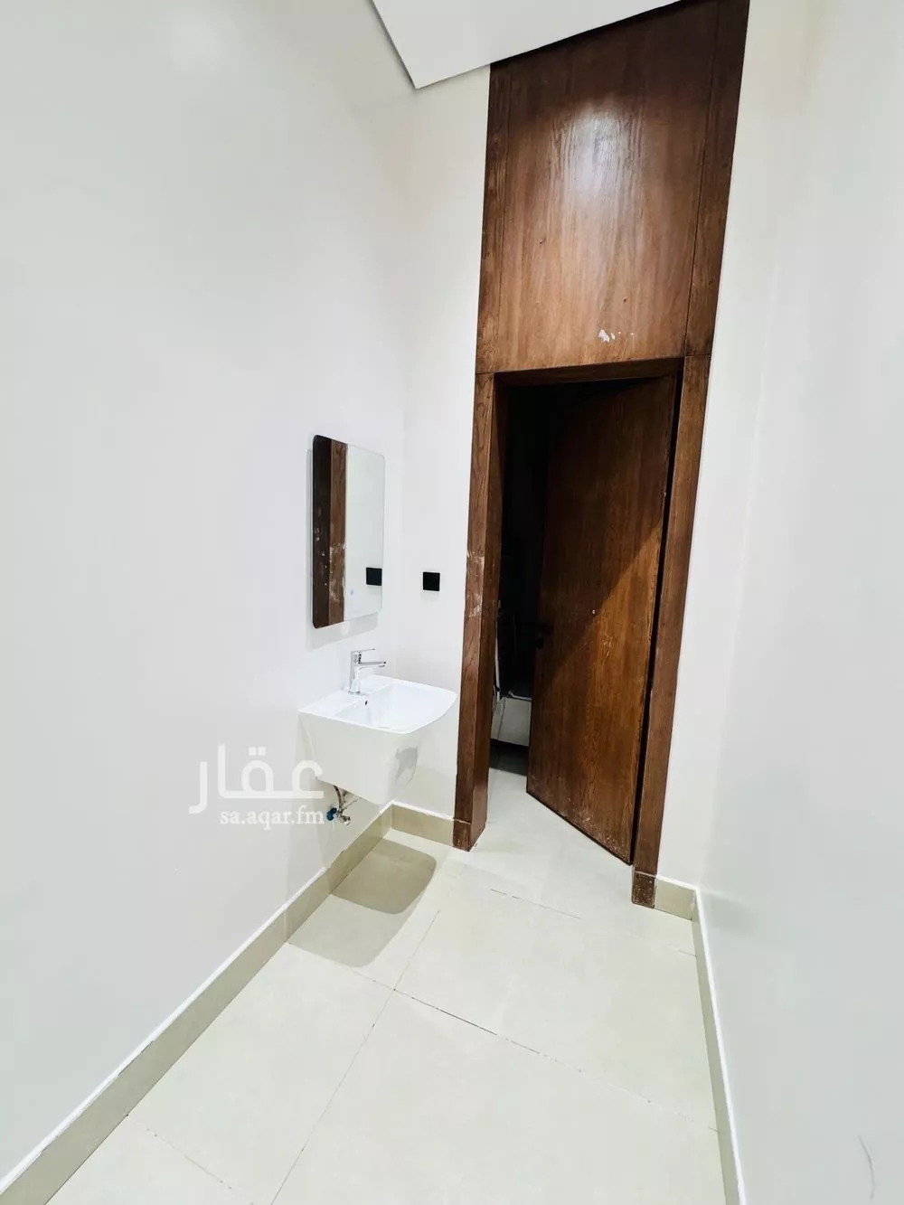 4 bedroom floor in Al Rimal 10