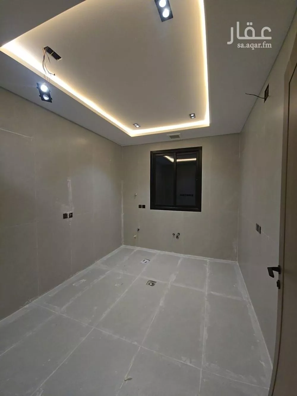 6 bedroom floor in Ash Sharq 17