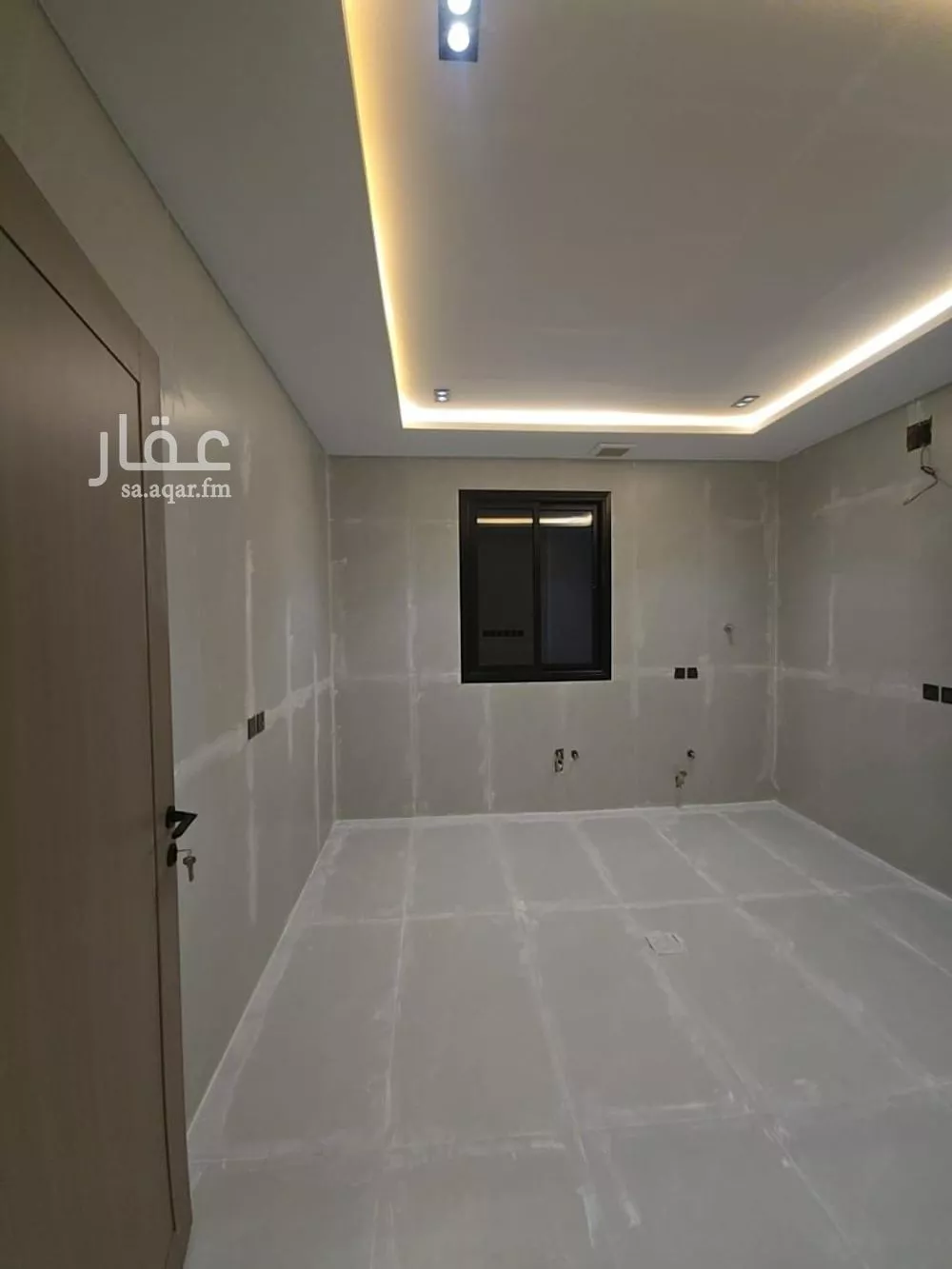 6 bedroom floor in Ash Sharq 3