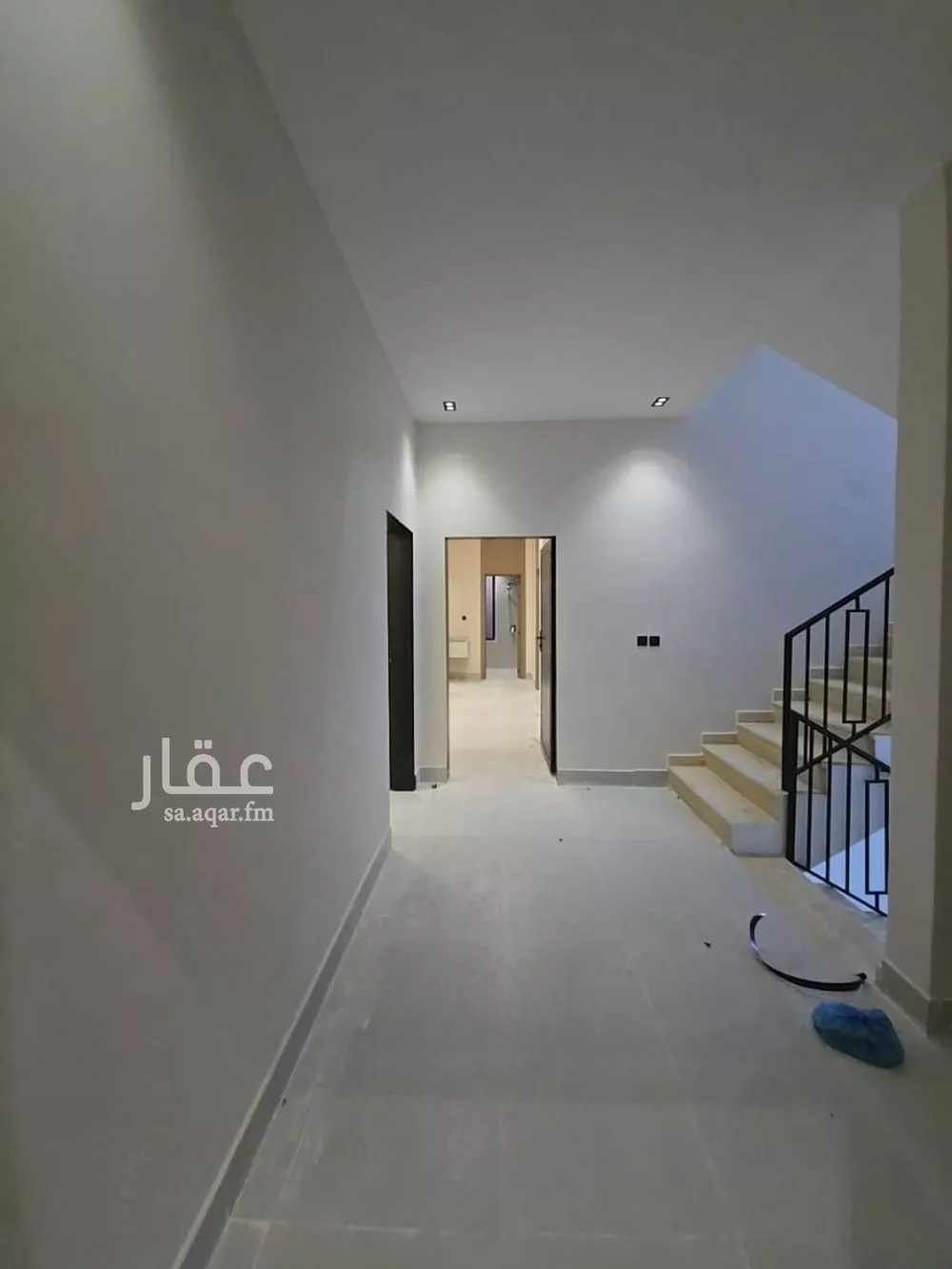 6 bedroom floor in Ash Sharq 9