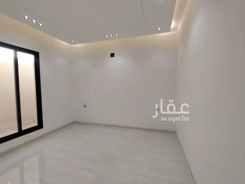 4 bedroom floor in Okaz 4