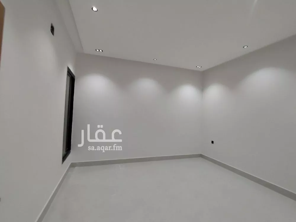 4 bedroom floor in Okaz 10