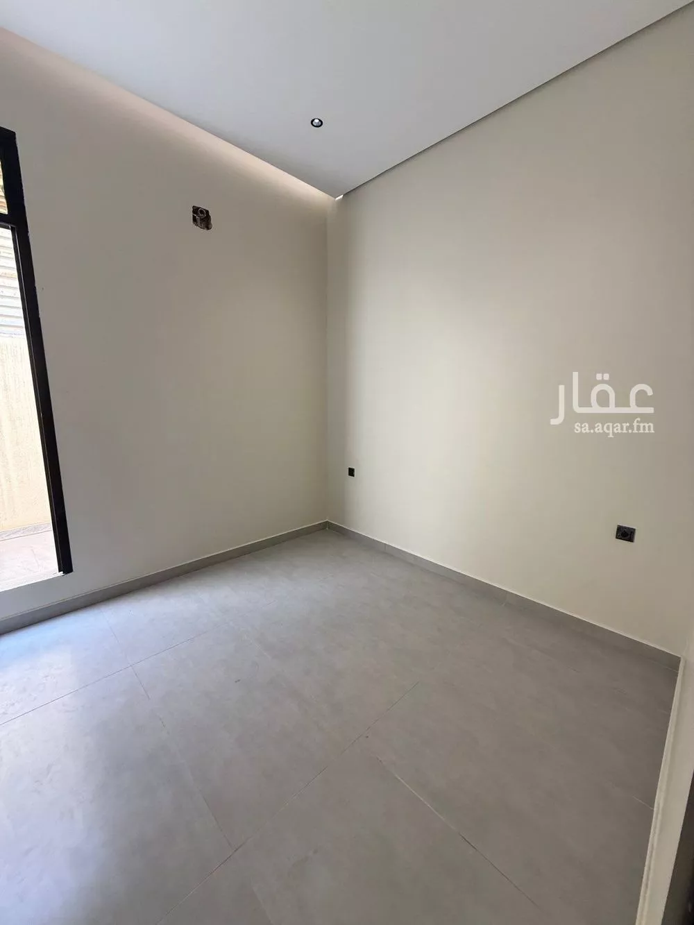 3 bedroom floor in Al Manar 2