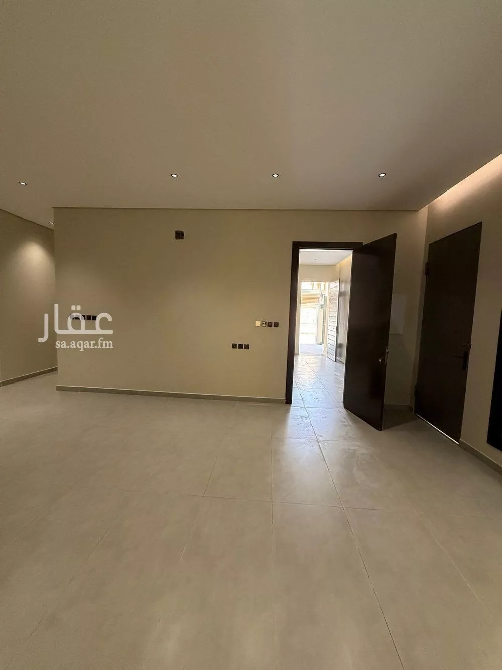3 bedroom floor in Al Manar 14