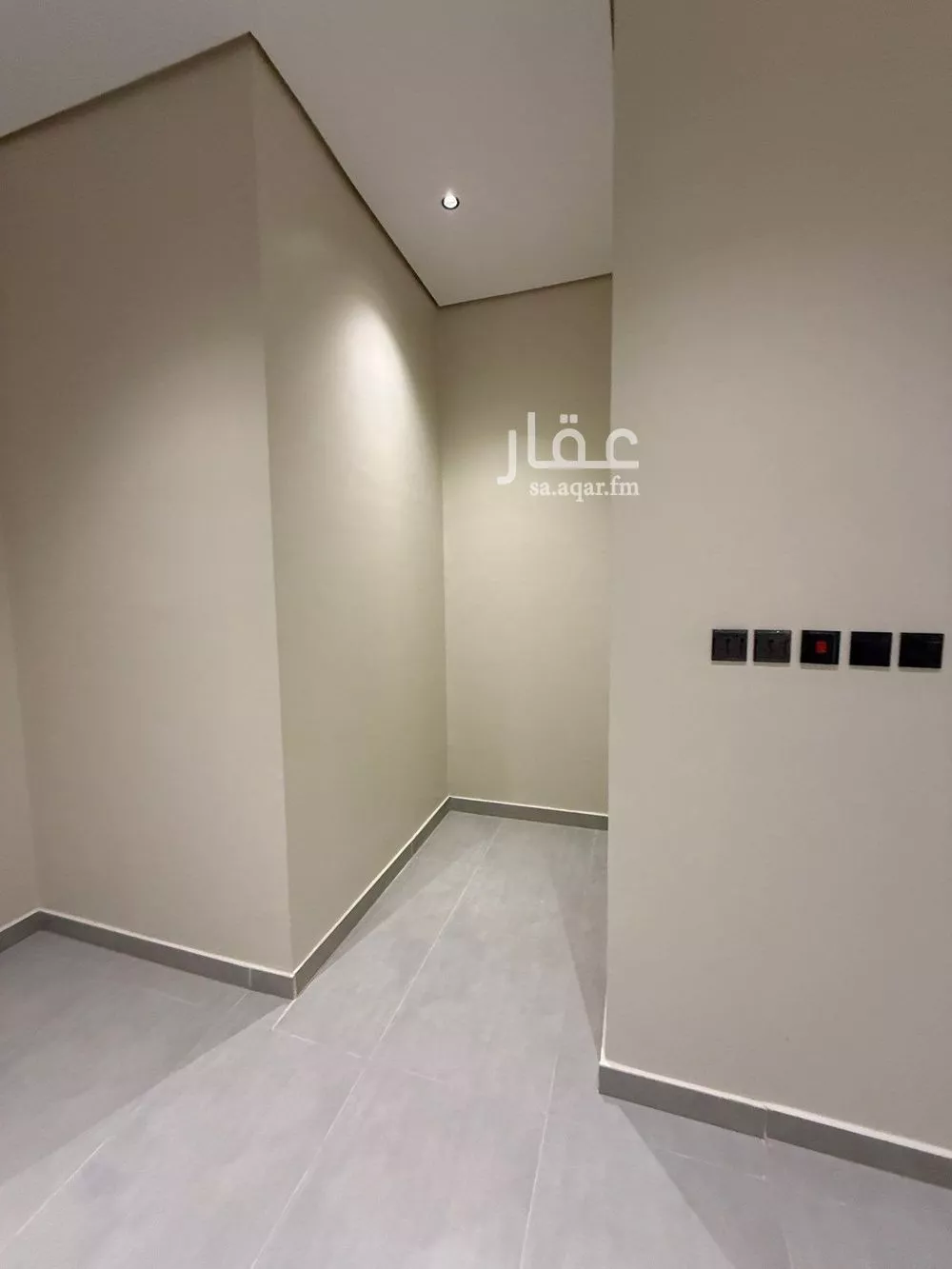 3 bedroom floor in Al Manar 8