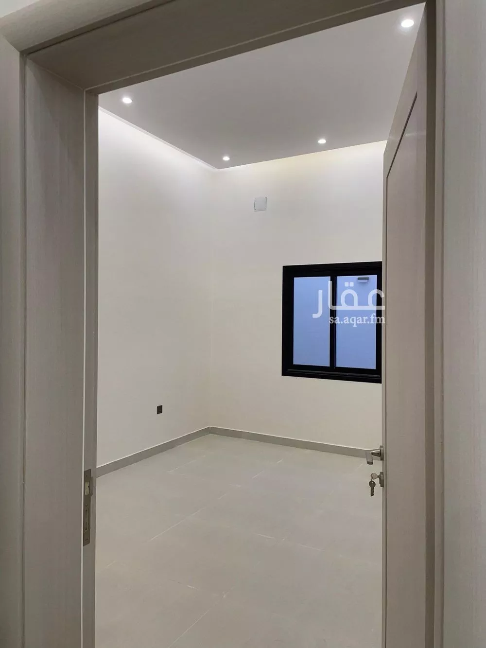 3 bedroom floor in Al Janadriyah 4