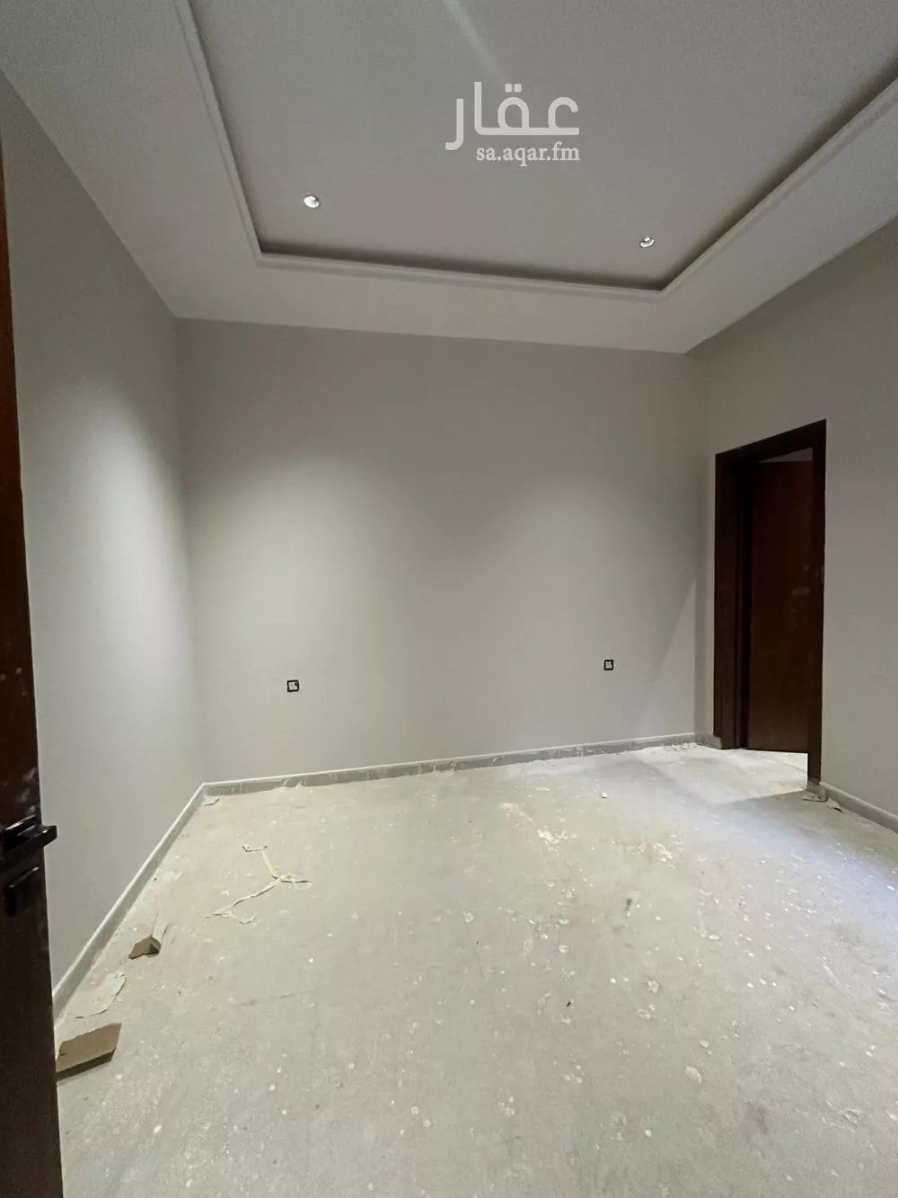 4 bedroom floor in Dirab 5