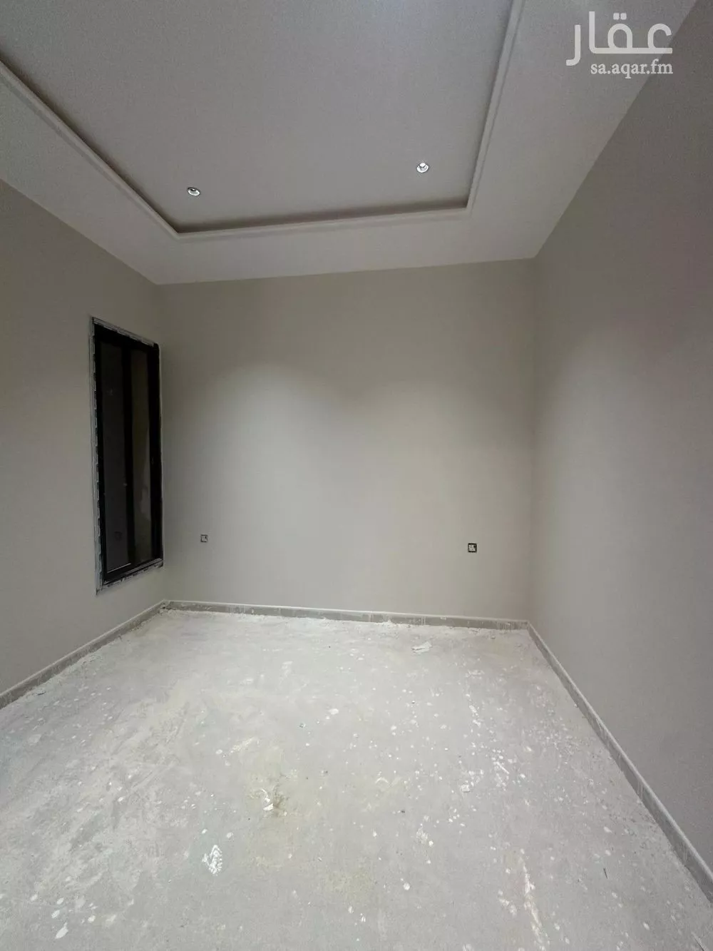 4 bedroom floor in Dirab 8