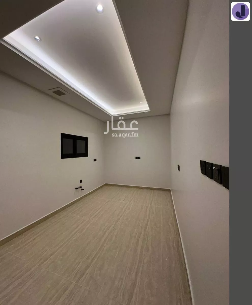 3 bedroom floor in As Suwaidi 5