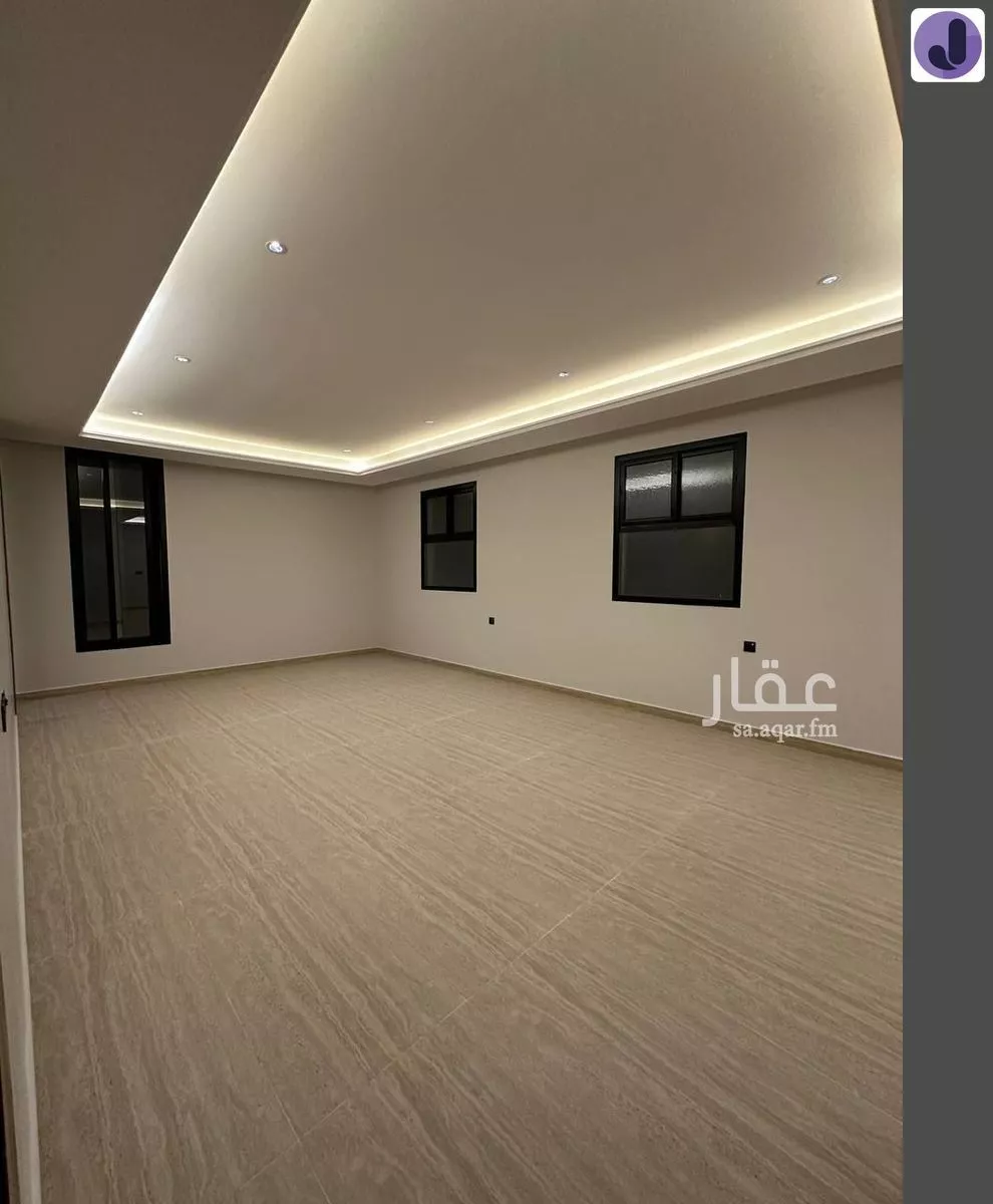 3 bedroom floor in As Suwaidi 6