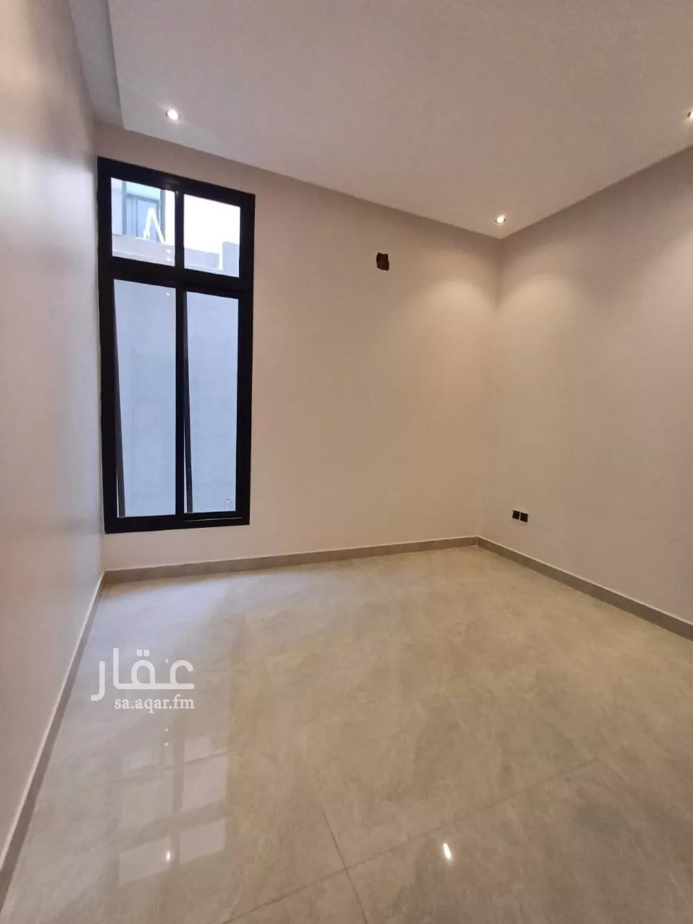 دور 5 غرف في الرمال 8