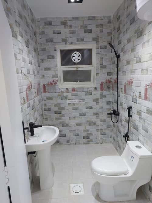 2 bedroom apartment in Hittin 6