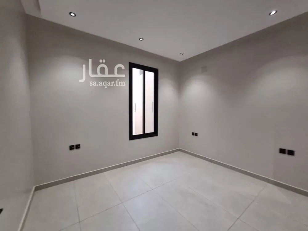 4 bedroom floor in Dhahrat Namar 5