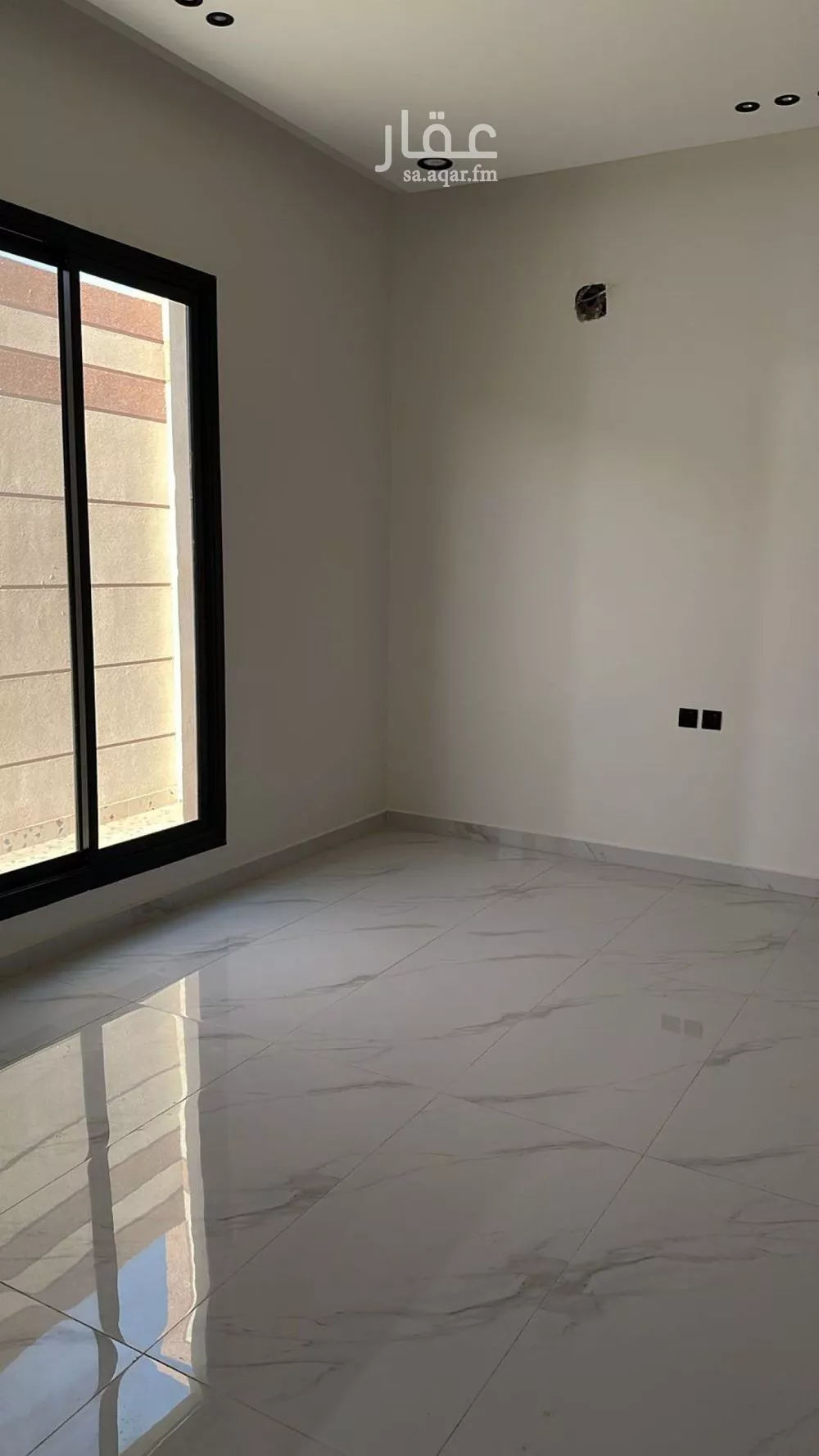 5 bedroom floor in Al Janadriyah 5