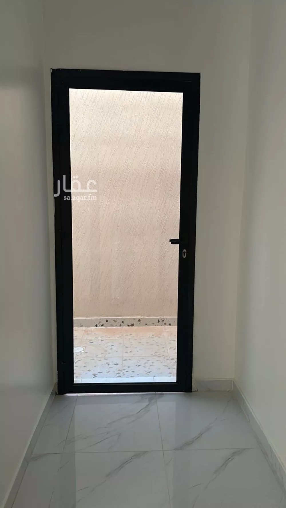 5 bedroom floor in Al Janadriyah 9