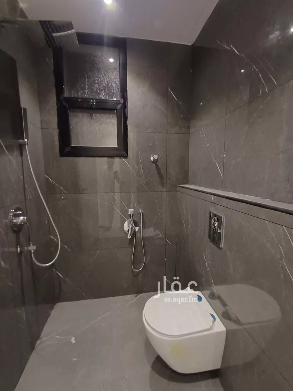 5 bedroom floor in Al Rimal 11
