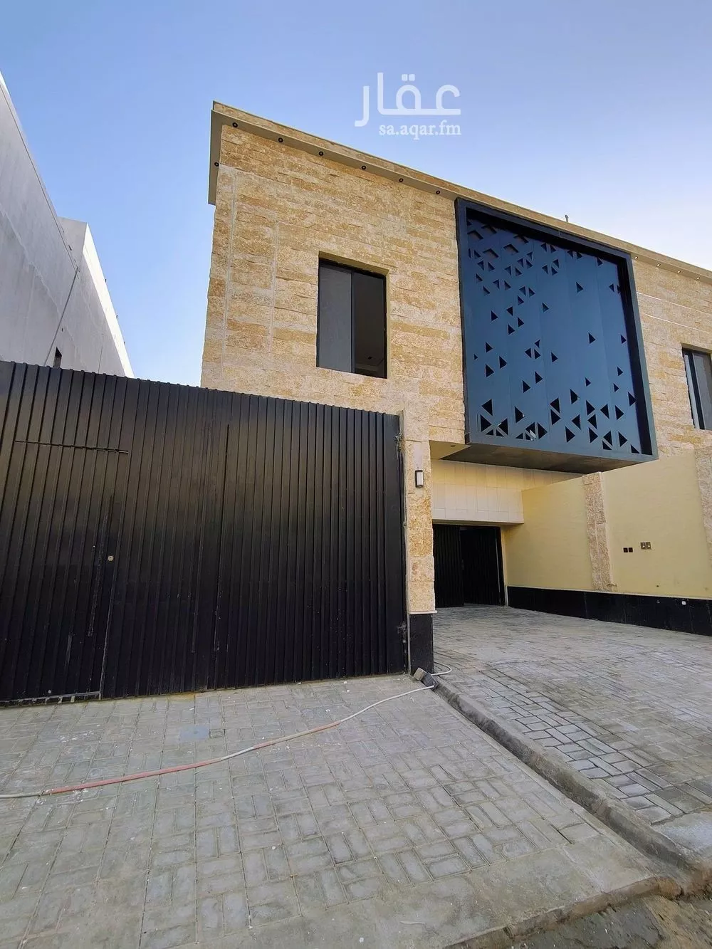 4 bedroom floor in Tuwaiq 3