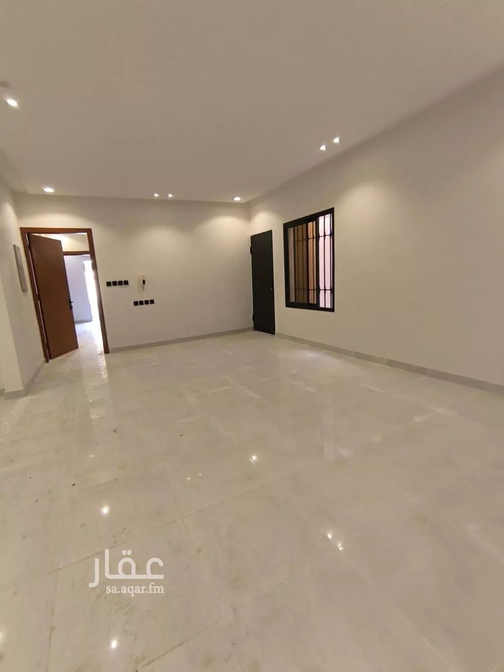 4 bedroom floor in Okaz 6