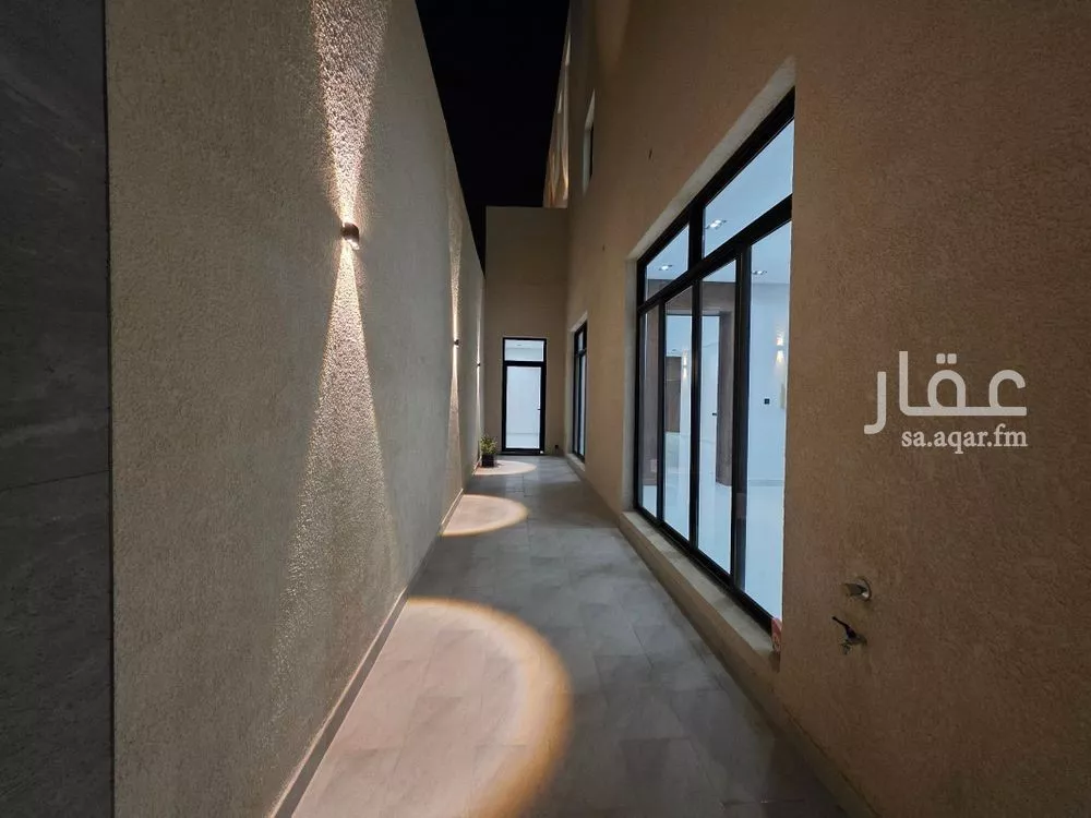 4 bedroom floor in Al Rimal 2