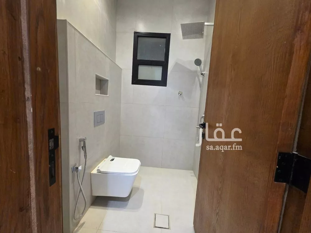 4 bedroom floor in Al Rimal 13