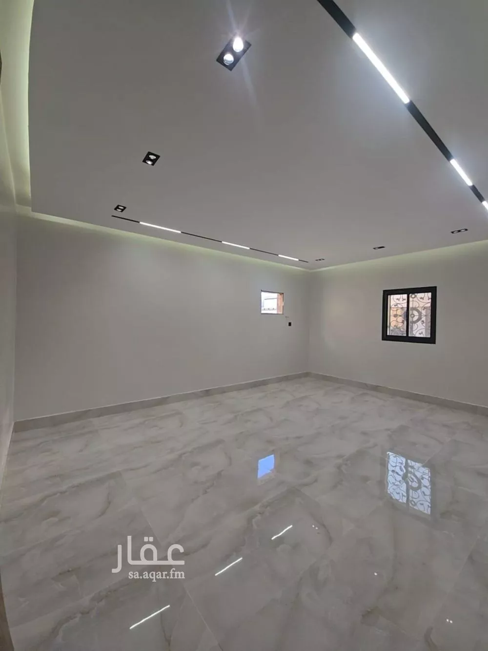 6 bedroom floor in Al Rimal 4