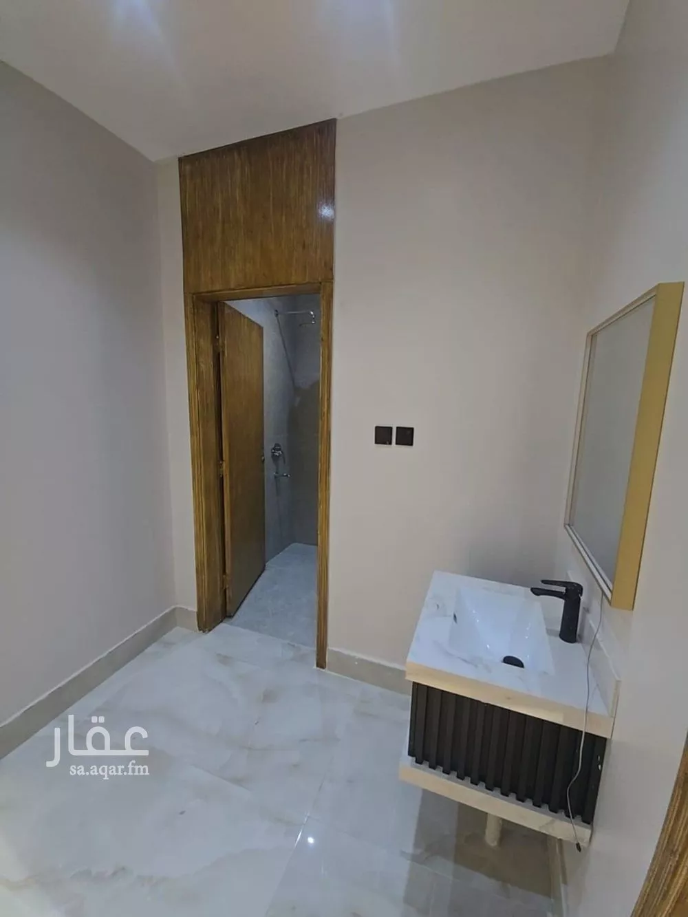 6 bedroom floor in Al Rimal 10