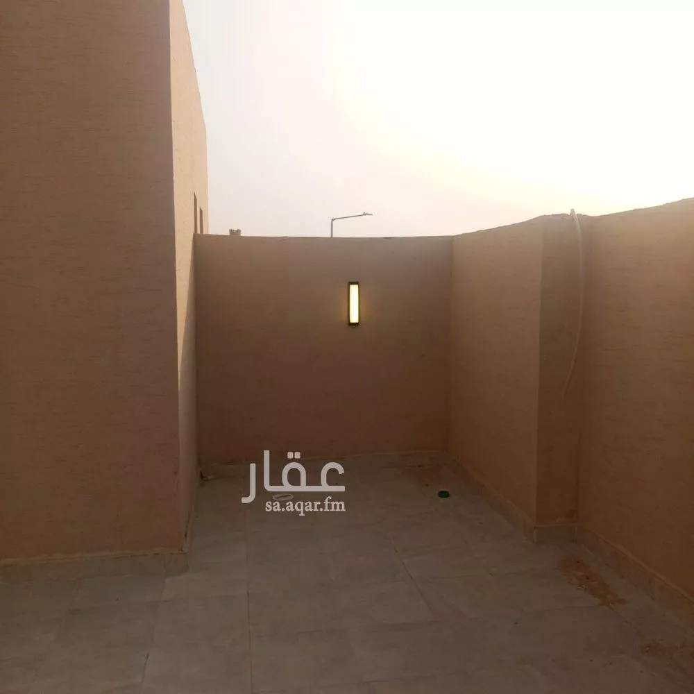 دور 5 غرف في السويدي 18