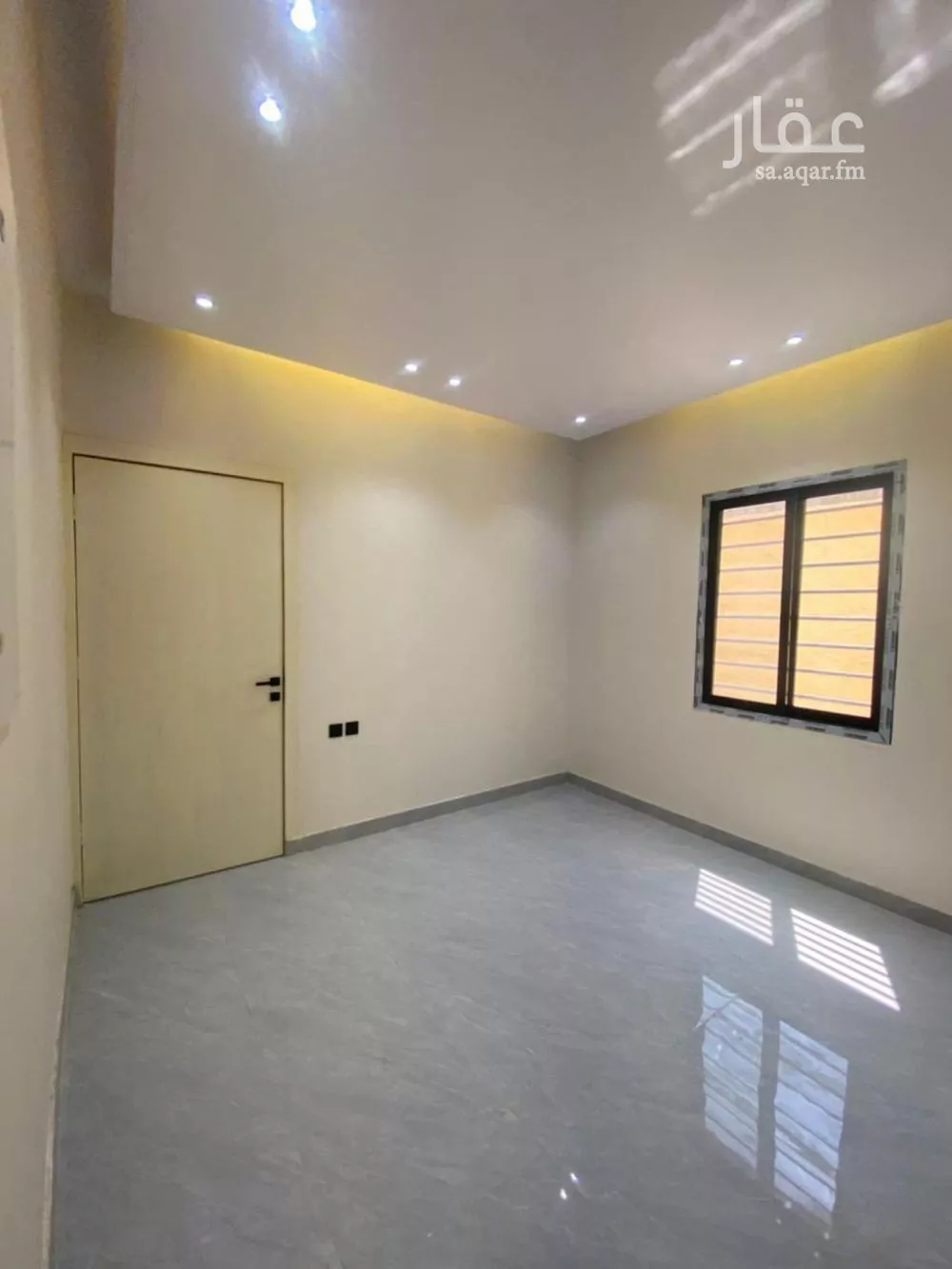 5 bedroom floor in Okaz 4