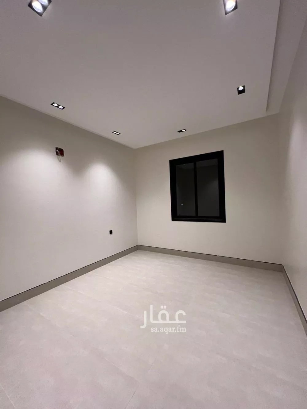 4 bedroom floor in Al Hazm 9