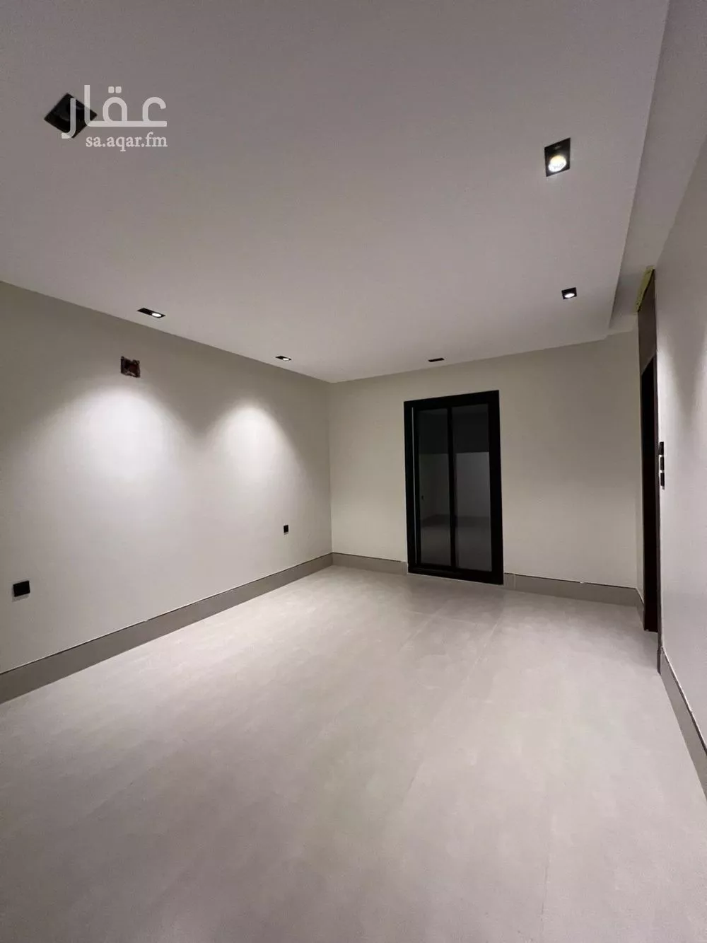 4 bedroom floor in Al Hazm 10