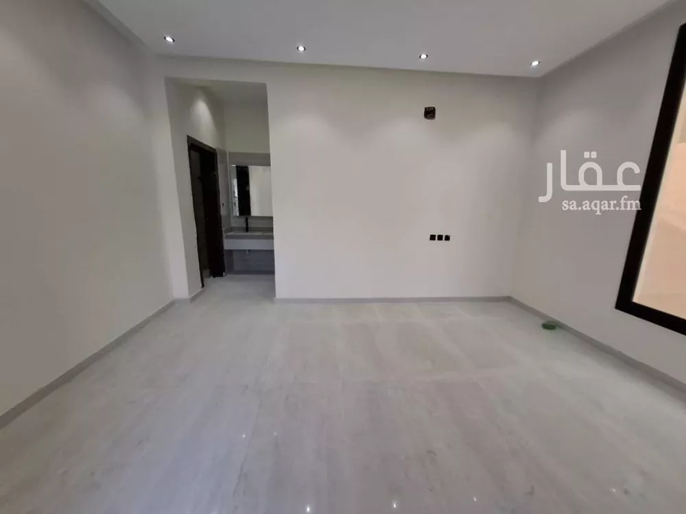 دور 5 غرف في عكاظ 8