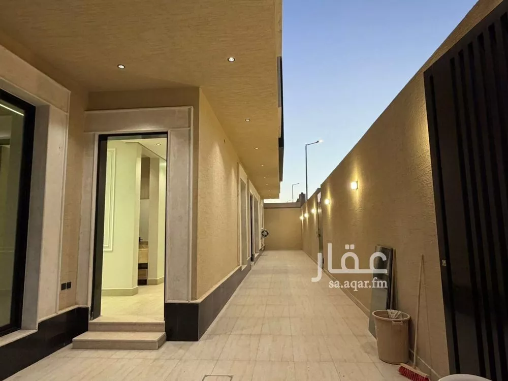 6 bedroom floor in Al Khaleej 18