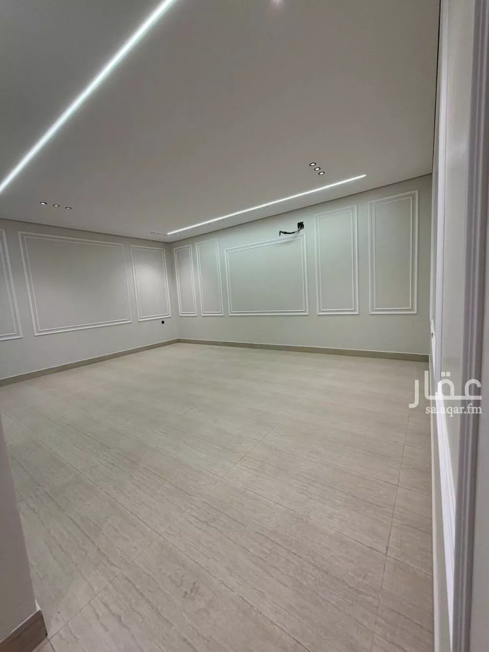 6 bedroom floor in Al Khaleej 4