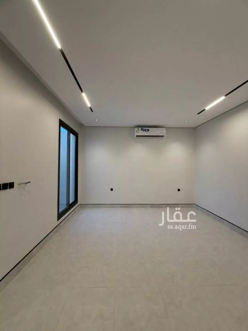 3 bedroom floor in Al Janadriyah 7