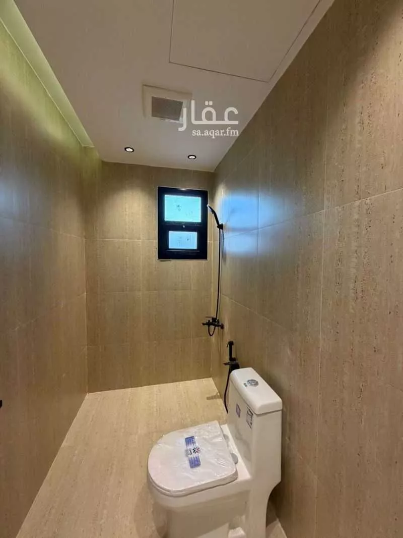 4 bedroom floor in Ash Sharq 2