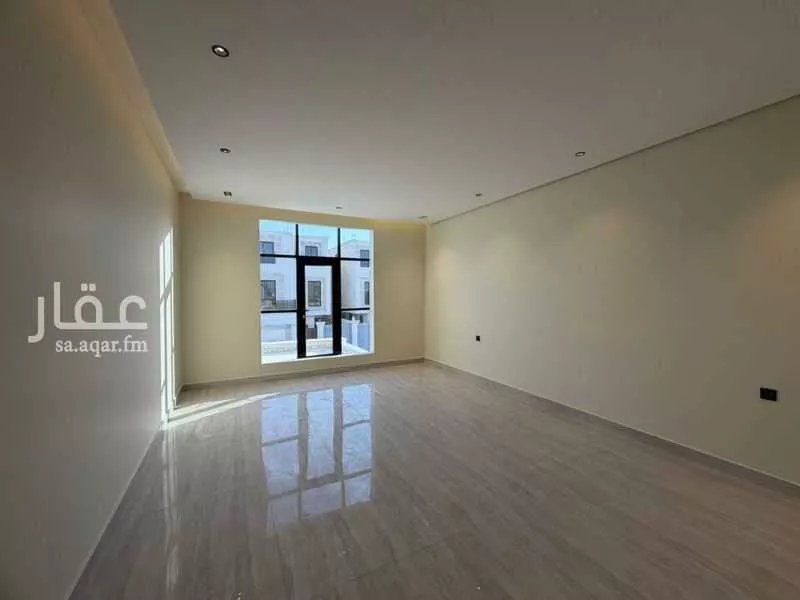 4 bedroom floor in Ash Sharq 8
