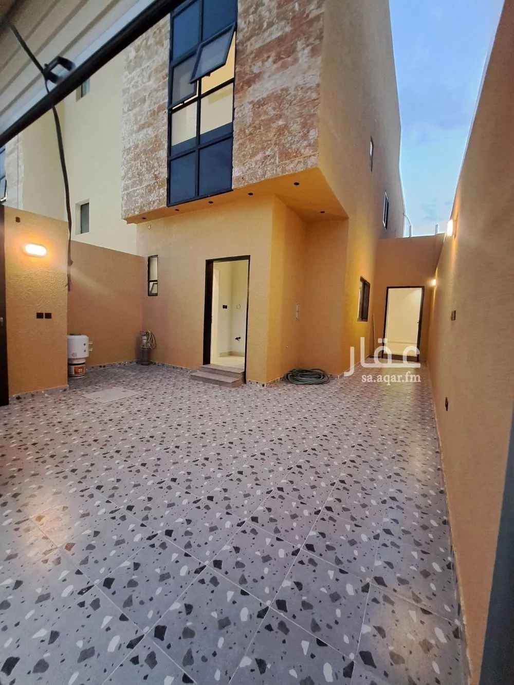 3 bedroom floor in Al Zahrah 16