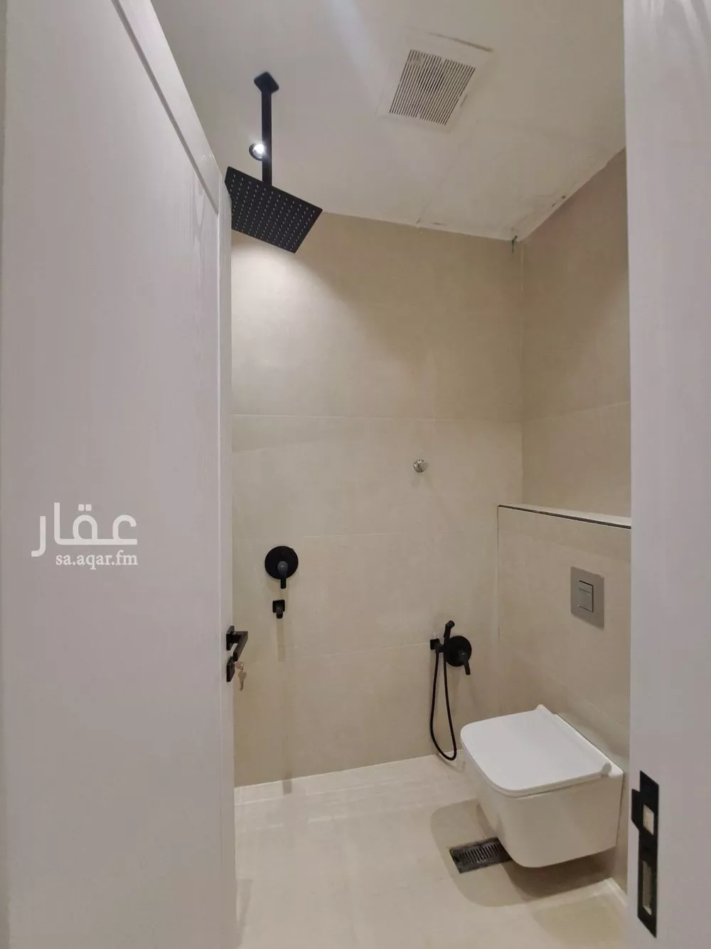 3 bedroom floor in Al Zahrah 9