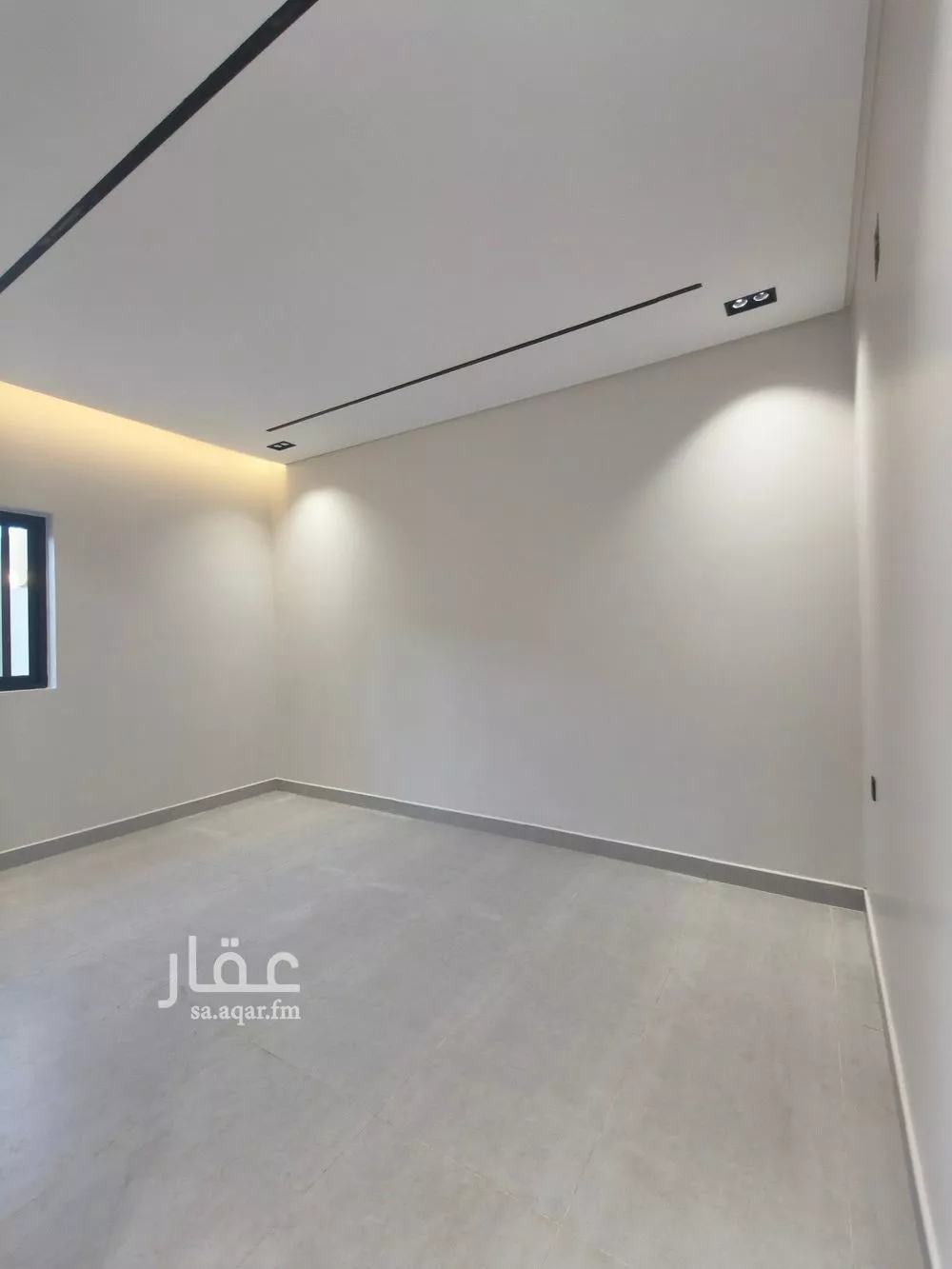3 bedroom floor in As Suwaidi 13