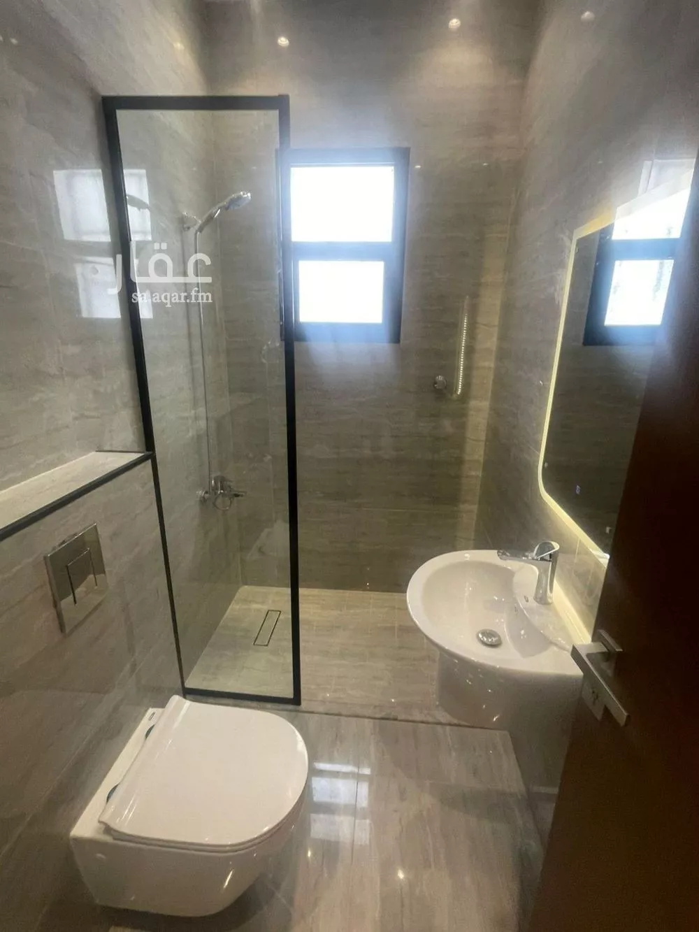 4 bedroom floor in Al Rimal 10