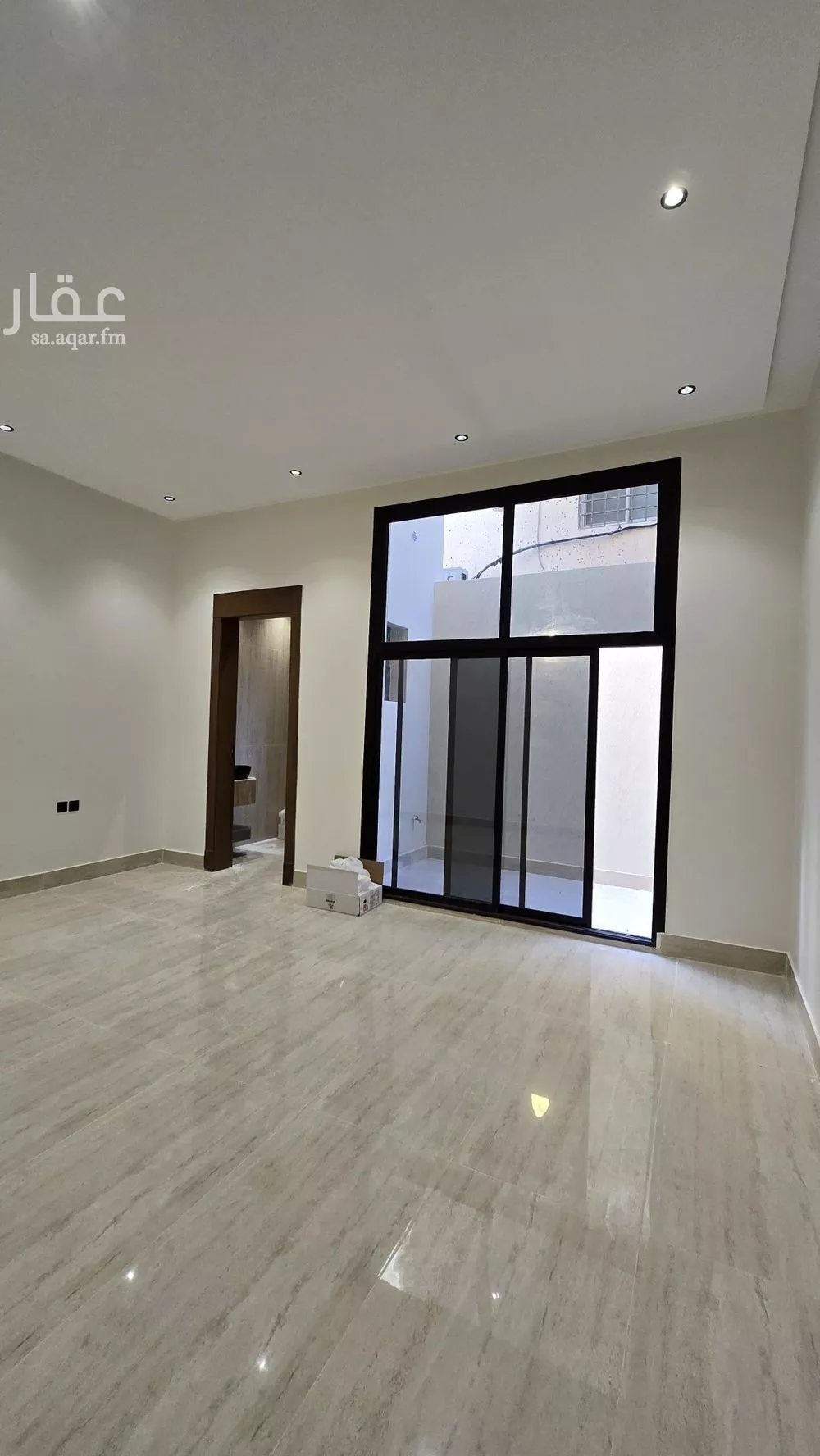 3 bedroom floor in Dhahrat Namar 6