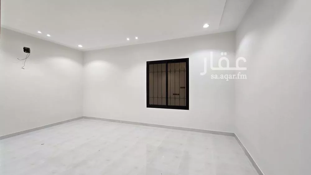 دور 3 غرف في عكاظ 7