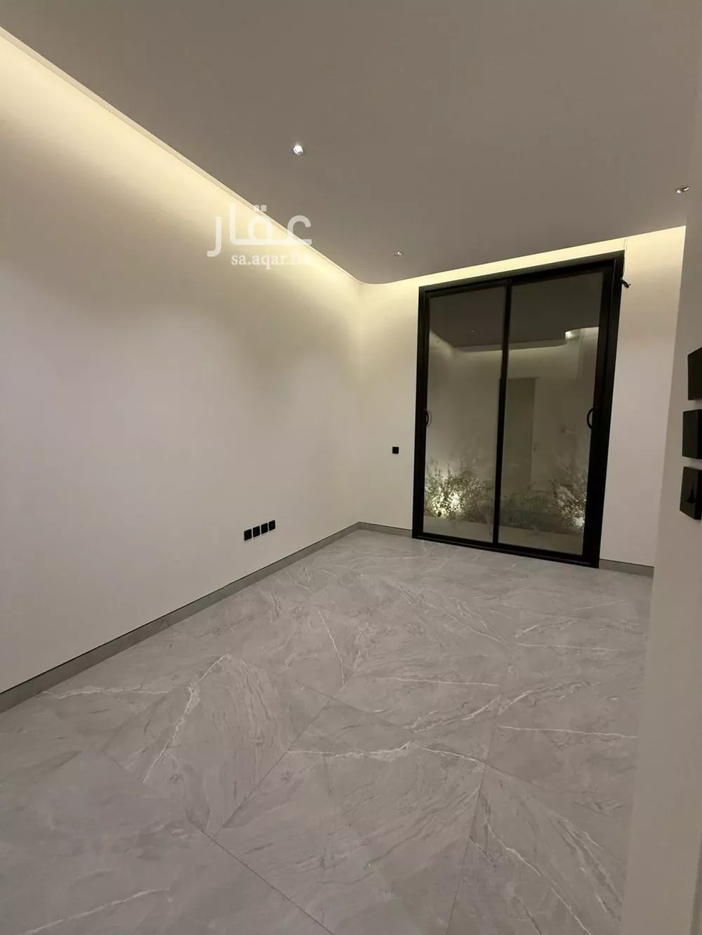 دور 4 غرف في النرجس 16