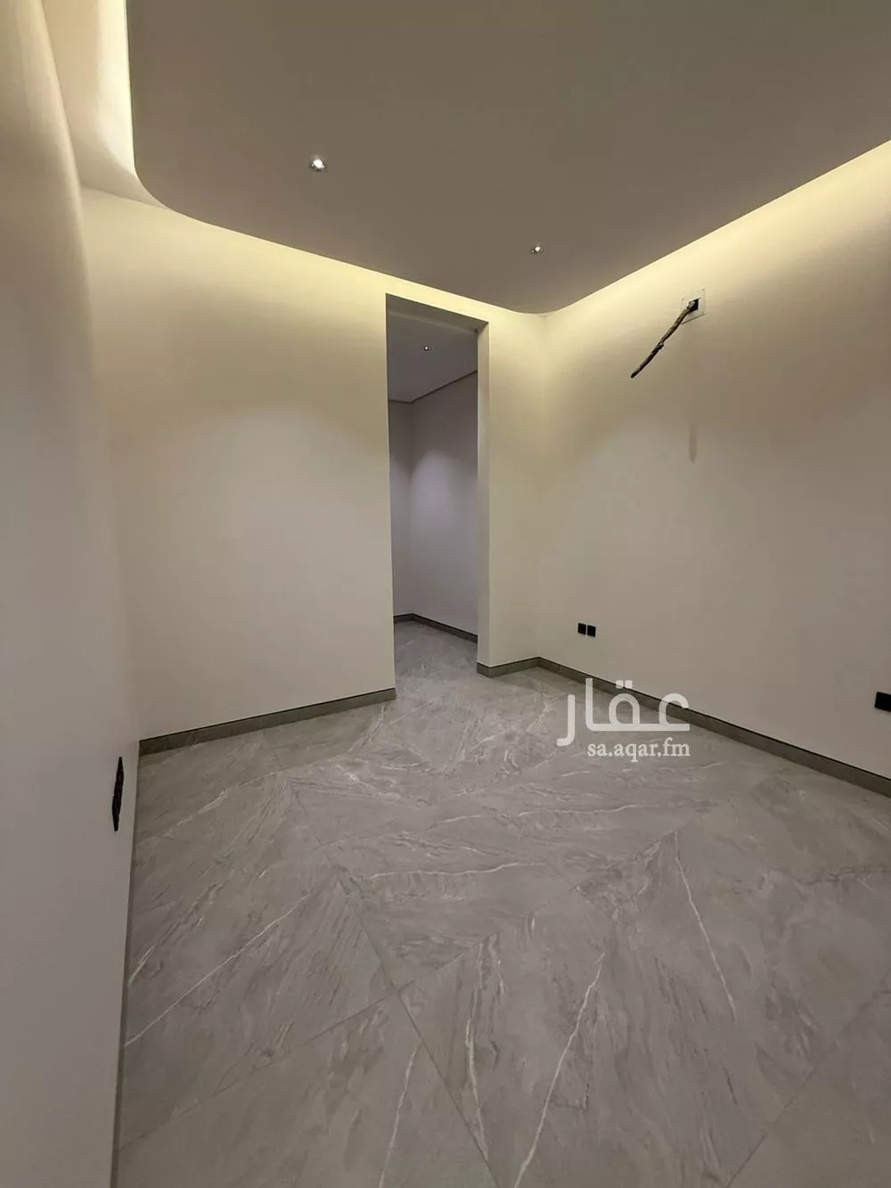 دور 4 غرف في النرجس 24