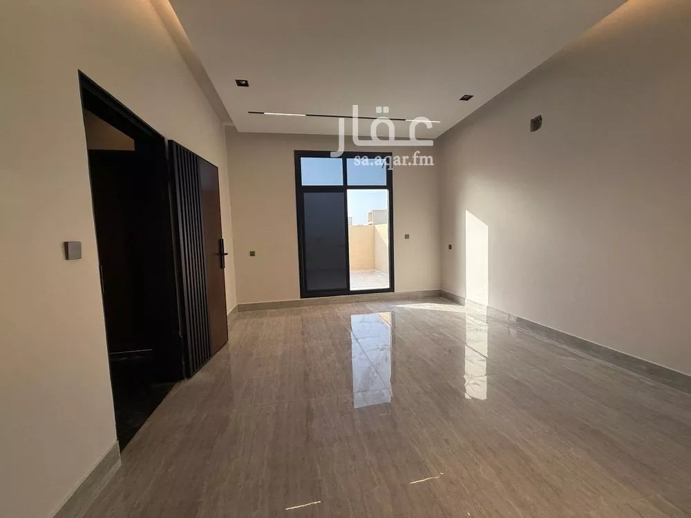 4 bedroom floor in Al Rimal 5
