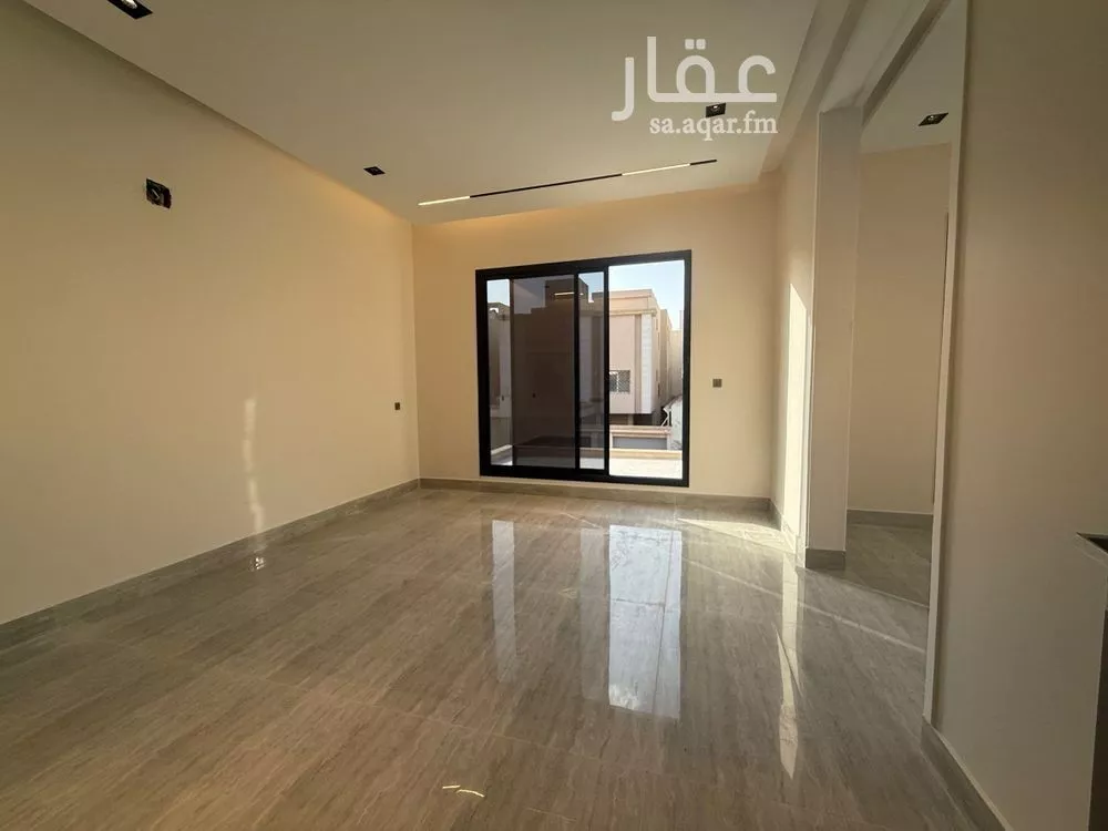 4 bedroom floor in Al Rimal 6