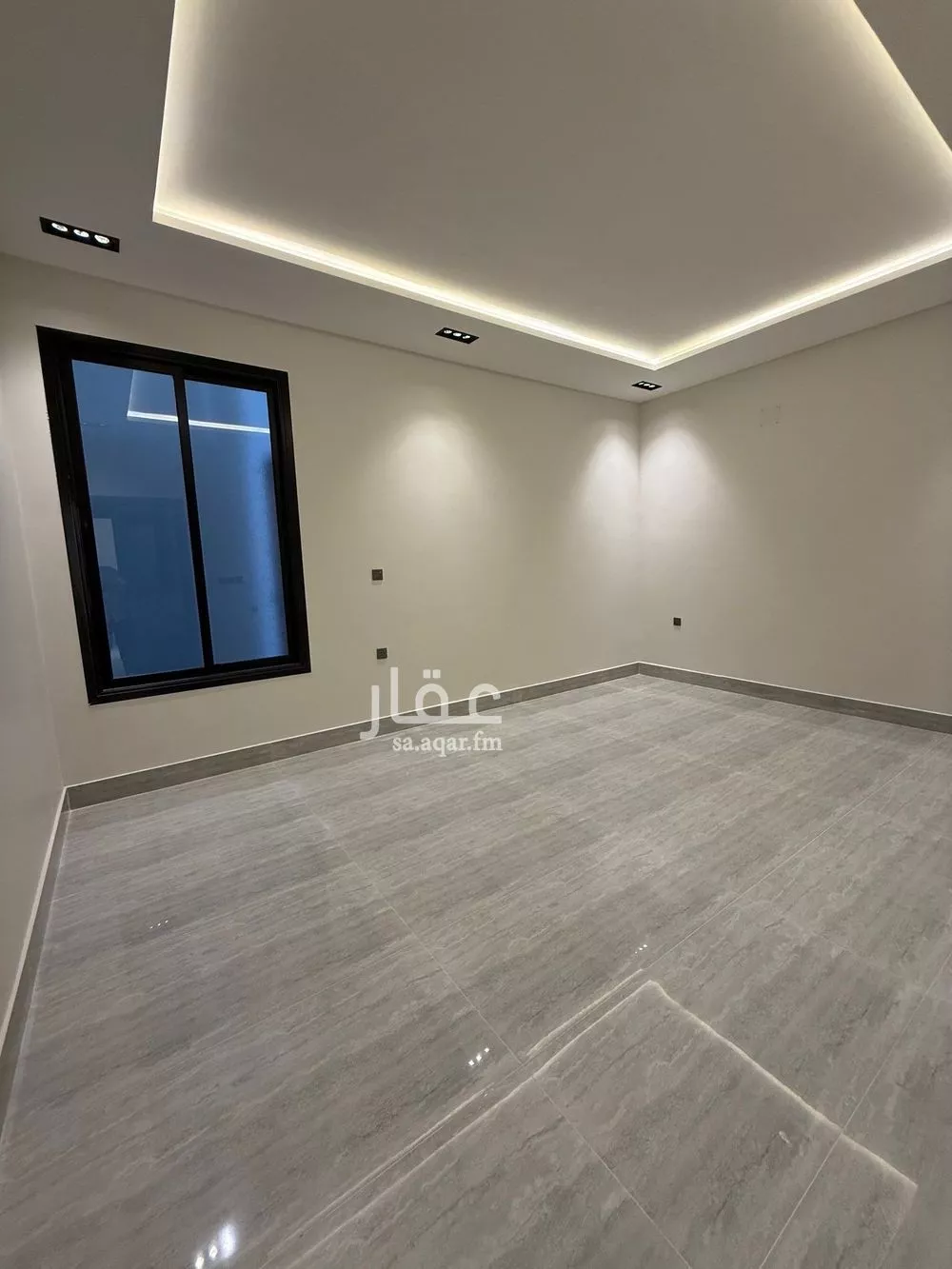 4 bedroom floor in Al Rimal 8